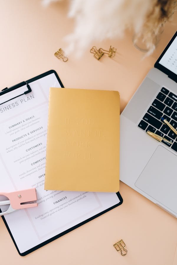 Réussir la création d'entreprise : conseils et stratégies clés